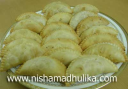 Gujiya Recipe – गुझिया - Mawa Ghujiya Recipe