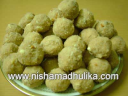 चूरमा के लड्डू (Choorma ke Laddoo)