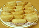चाशनी में पगी गुजिया  Gujihya dipped in Sugar Syrup – Gujhiya Recipe 