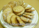 मीठी मठरी – Meethi Mathri Recipe